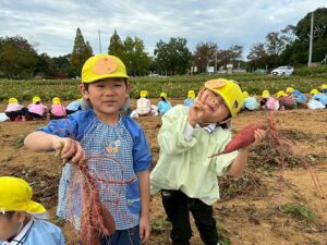 お芋ほりに行きました！～年中～